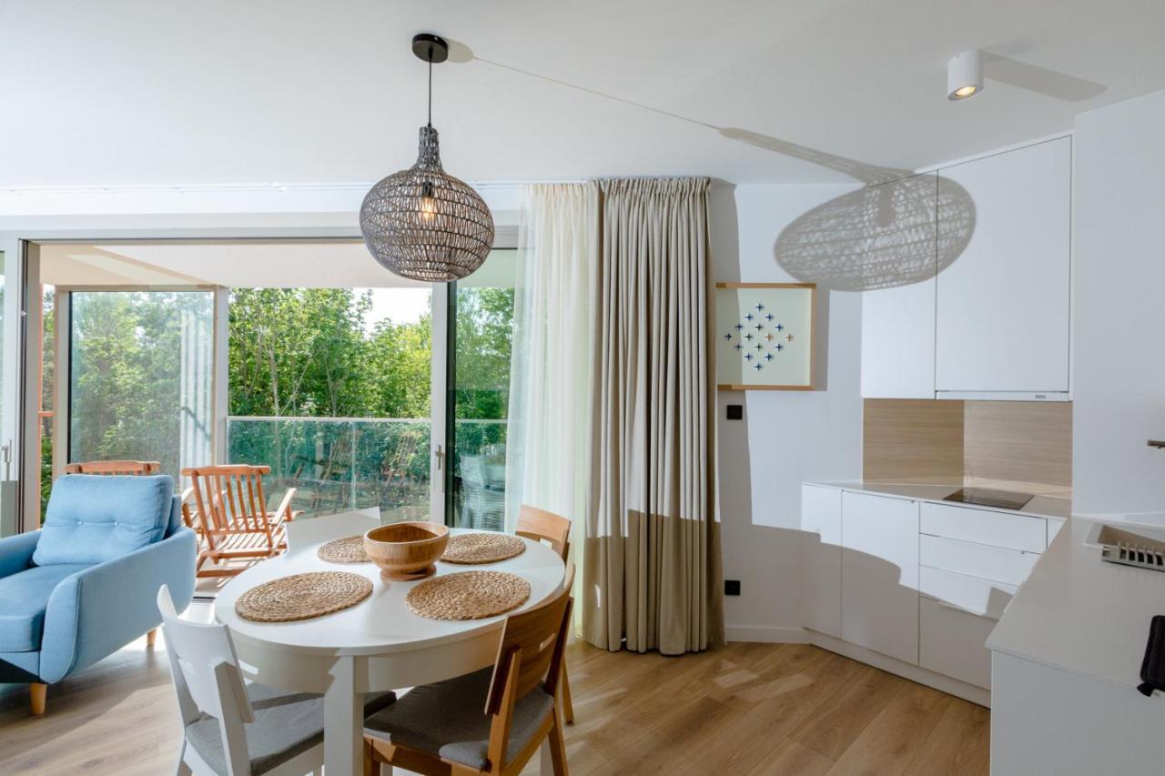 Apartament Pinea De Lux By Major Domus ポビエロボ エクステリア 写真