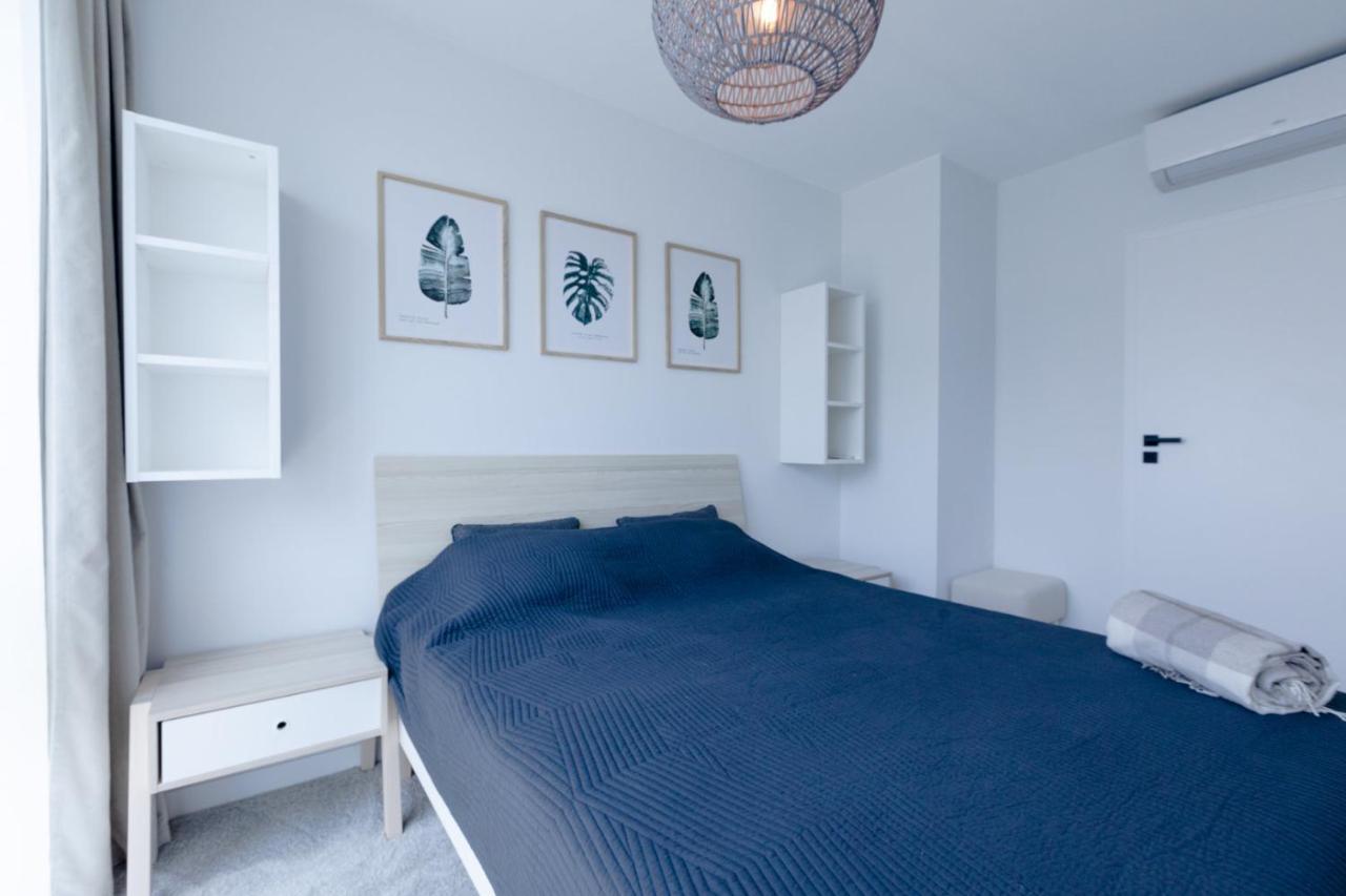 Apartament Pinea De Lux By Major Domus ポビエロボ エクステリア 写真