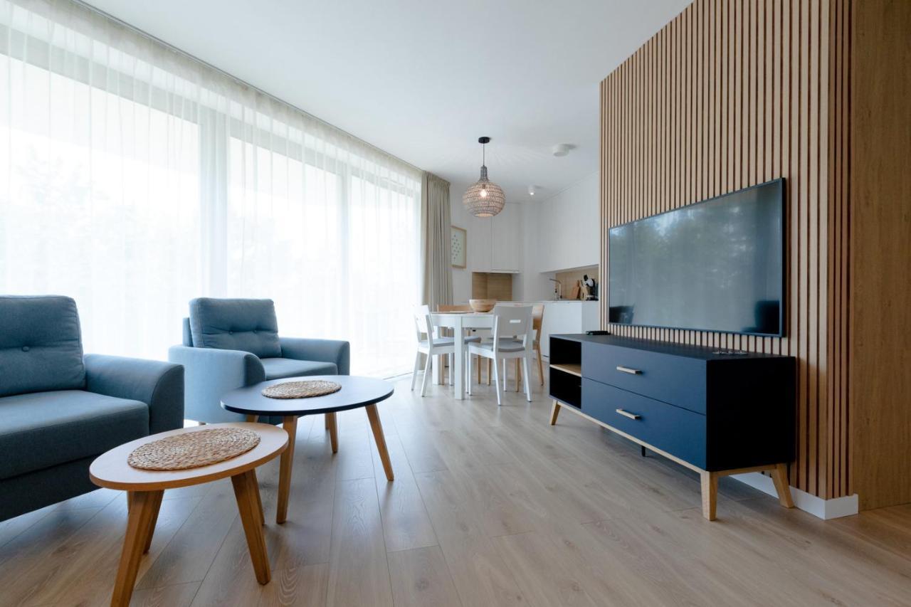 Apartament Pinea De Lux By Major Domus ポビエロボ エクステリア 写真