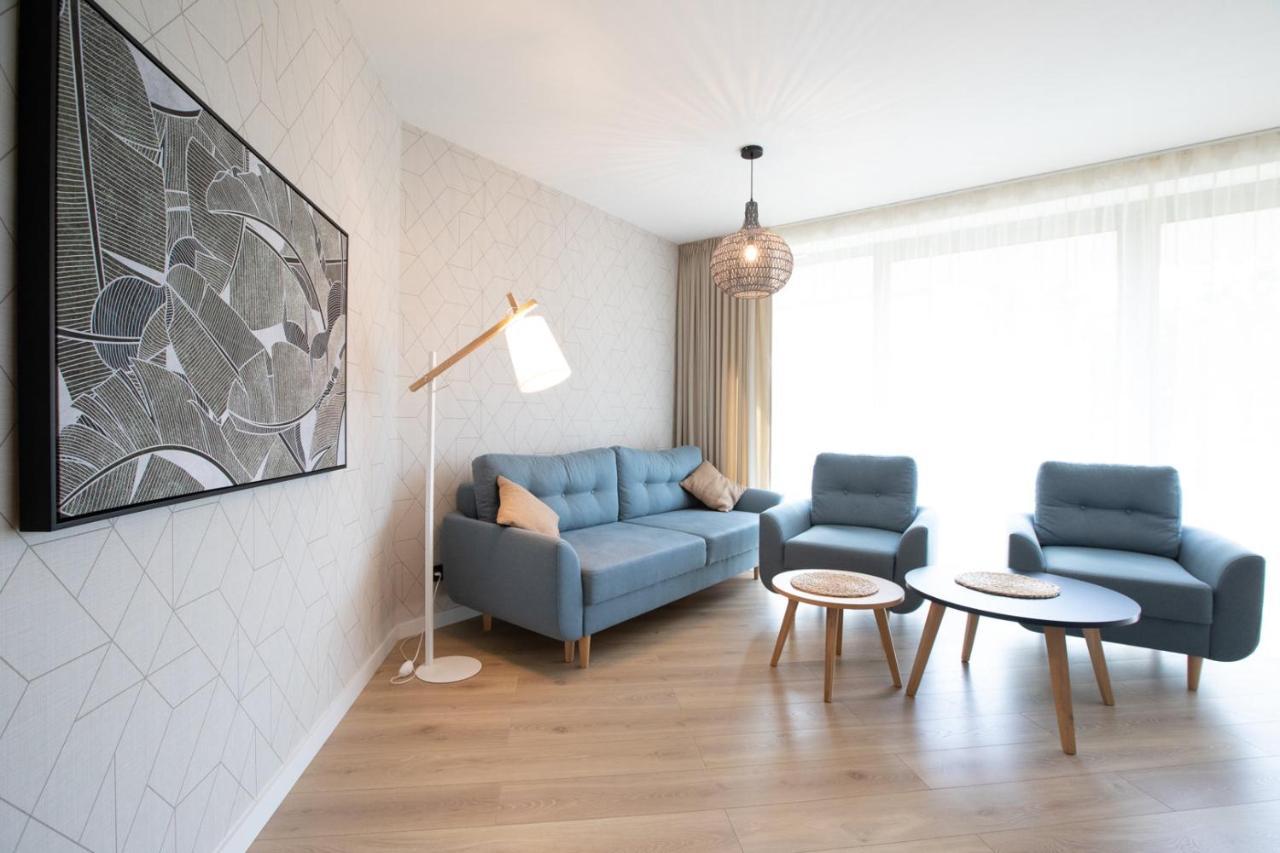 Apartament Pinea De Lux By Major Domus ポビエロボ エクステリア 写真